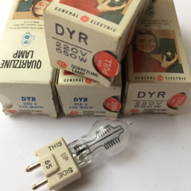 Nr. R158  General Electric Quartzline DYR 220V- 650w. halogeen projectie lamp