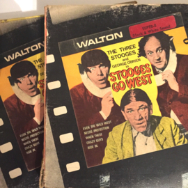 Nr.7325 -- Super 8 sound -- 3 Stooges Go West, speelfilm in 2 delen van 120 meter, Walton films zwartwit Engels gesproken in de orginele dozen