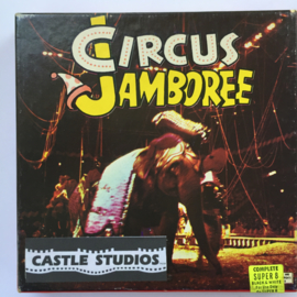 Nr.7038 --Super 8 Silent - Castle film  Circus Jamboree, goede kwaliteit zwartwit Silent ca 60 meter  in orginele doos