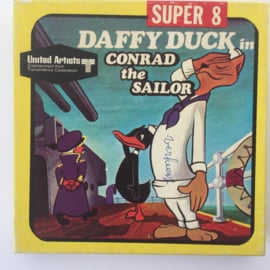 Nr.6972 -- Super 8 silent -- Daffy Duck Conrad the Sailor, ongeveer 60 meter, zwartwit silent , in orginele doos