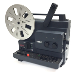 Nr.8627 Bauer T600 Stereosound voor Super 8 mm film, lamp: 150 W , 15 V , EFR, muziekvermogen 2 x 20 W projector heeft service beurt gehad en werkt naar behoren