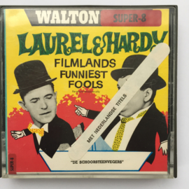 Nr.7173 --Super 8 Silent--Laurel en Hardy als  Schoorsteenvegers, ongeveer 60 meter zwartwit silent op spoel en in orginele doos