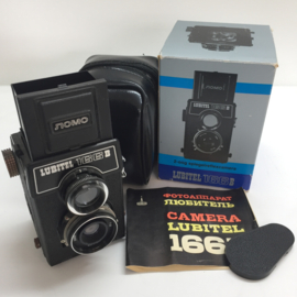 Voor de echte verzamelaar jaren 1975/1980, orginele LUBITEL-166B LOMO Camera Soviet USSR TLR Medium Format 6x6, met tas, orginele doos en handleiding, camera is in prima staat