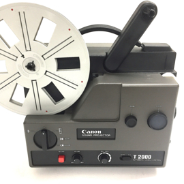 Nr.8853 -- Canon T2000 Sound mooie en compacte projector Super 8 mm films met of zonder geluid,180 m. spoelen, halogeenlamp 100w, automatische invoer heeft service /revisie beurt gehad en werkt naar behoren