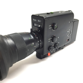 Nizo 801 Braun Nizo 801 Black super 8 movie camera met Schneider  Kreuznach zoom objectief 1:1.8 / 7 - 80 camera met zeer veel mogelijkheden, is motorisch getest, werkt goed, belichtingsmeter is getest