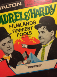 Nr.6527 --Super 8 sound Laurel en Hardy in Timmerlui zwartwit Engels gesproken, speelduur 20 minuten in orginele doos