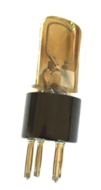 Nr. A149-- Philips Fotodiode Nr. 3533 - 4 poot