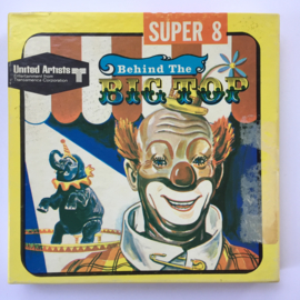 Nr.7050 --Super 8 Silent - Castle film BEHIND THE BIG TOP, goede kwaliteit zwartwit Silent ca 60 meter  in orginele doos