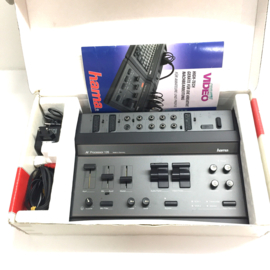 Nr.8742 -- HAMA AV processor 126 voor beeld en geluid voor oa. Hi8/Video 8/VHS/VHSc in orginele doos