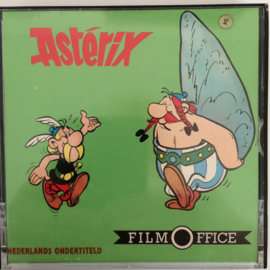 Nr.6744 --Super 8 SOUND , Asterix op de Pyramiden, 60m. kleur met geluid in orginele doos