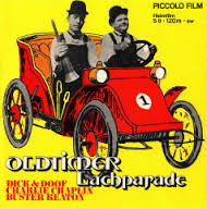 Nr.6620- Super 8 silent -- Oldtimer Lachparade met chaplin/Laurel & Hardy Buster Keaton zwartwit silent 120 meter