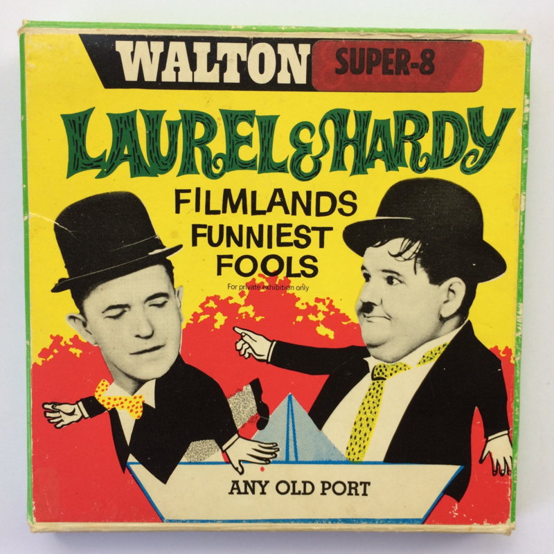 Nr.6727 --Super 8-- Laurel en Hardy Any Old Port, 60m.zwartwit silent in orginele doos
