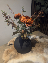 Bolvaas zwart groot met bloemen