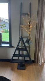 Steigerhouten kerstboom zwart