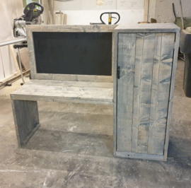 Speeltafel met kast