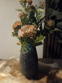 Ovale vaas met boeket