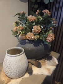 Ovale vaas met boeket