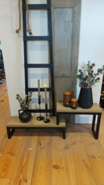 Raambankje met accessoires