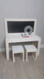 speeltafel 100x110x40 met 2 krukjes