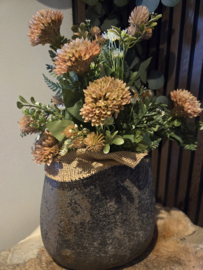 Ovale vaas met boeket
