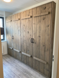 Steigerhouten kast 4 deurs