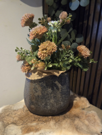 Ovale vaas met boeket