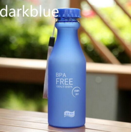 EIZOOK BPA-free water bottles