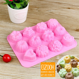 Moldes de hielo para mousses de pastel de frutas y flores.