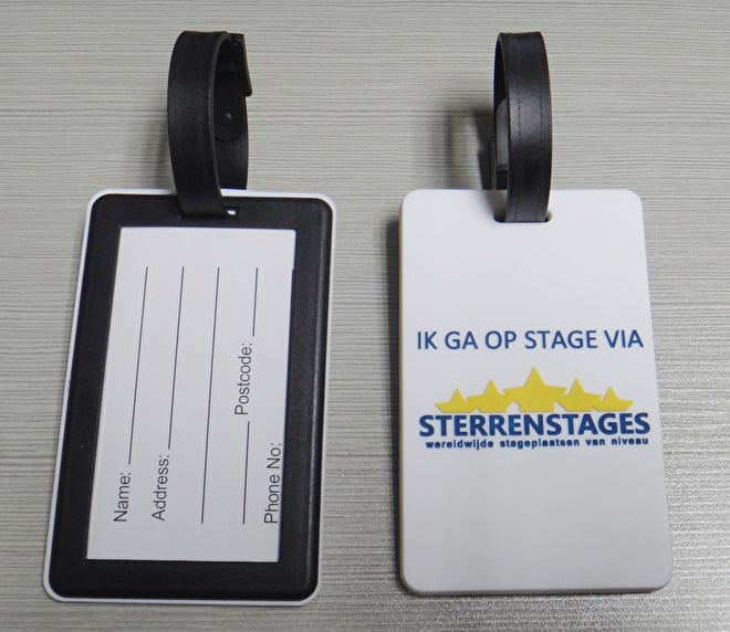 private luggage tags by eizook.jpg