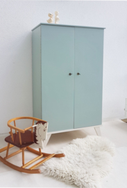Vintage – kledingkast 6 – Dew – restyle