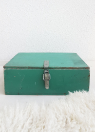 Kistje – groen – industrieel 01 - vintage