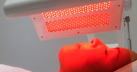 BIO-LEDLICHTTHERAPIE Gezicht,  Hals, Decolleté , Rug € 35,00