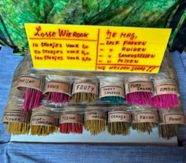 MIX losse wierookstokjes p/100 stokjes ( s.v.p. Zelf kiezen)