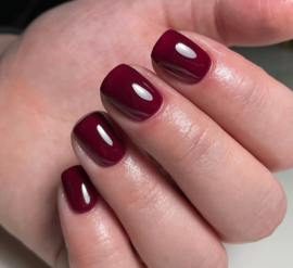 The GelBottle Velvet Red MINI