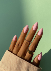 The GelBottle Hema Free Paint Carrie's Cosmo