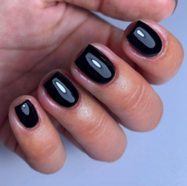 The GelBottle Hema Free Paint Jet Black