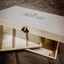 Knutselkist /speldjes kist met gravering