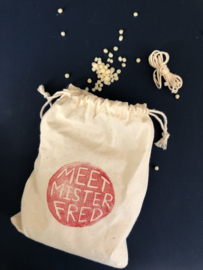 BEESWAX CANDLE MAKING SET