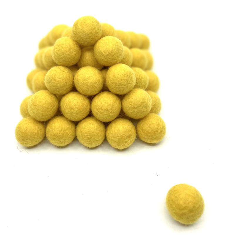 Viltballetjes - 027 - 2,2 cm Geel (per 10 stuks)