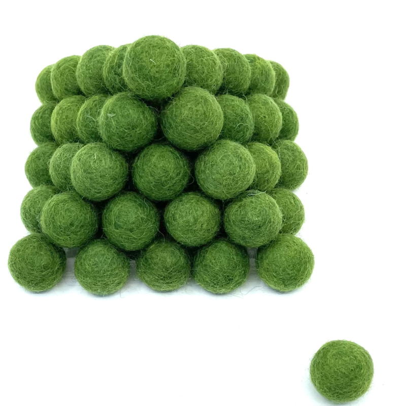 Viltballetjes - Gras Groen - 2,2 cm - 100% Wolvilt - Fairtrade product  (per 10 stuks)