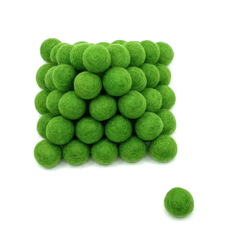 Viltballetjes - 058 - Helder Groen - 2,2 cm - 100% Wolvilt - Fairtrade product  (per 10 stuks)