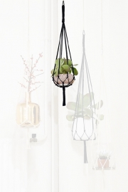 macrame hanger zwart #0201