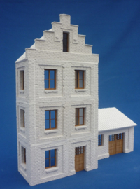 RT35248 1:35 RT-Diorama European Housefront  Incl. lasered door and windows