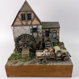 RT35024 1:35 RT-Diorama The Watermill Diorama incl Base (approx 30 x30cm