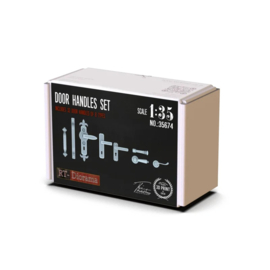 RT35674 1:35 RT-Diorama Door Handles set