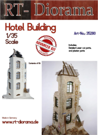 RT35280 1:35 RT-Diorama Hotel Building