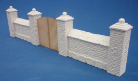 RT35244 1:35 RT-Diorama Park wall with gate