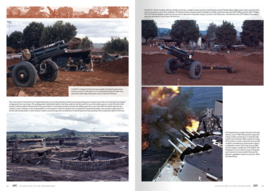 AK130007 AMERICAN ARTILLERY IN VIETNAM