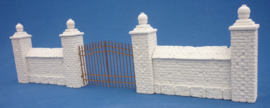 RT35243 1:35 RT-Diorama Park wall with Fence