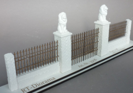 RT35276 1:35 RT-Diorama Park wall with Fence